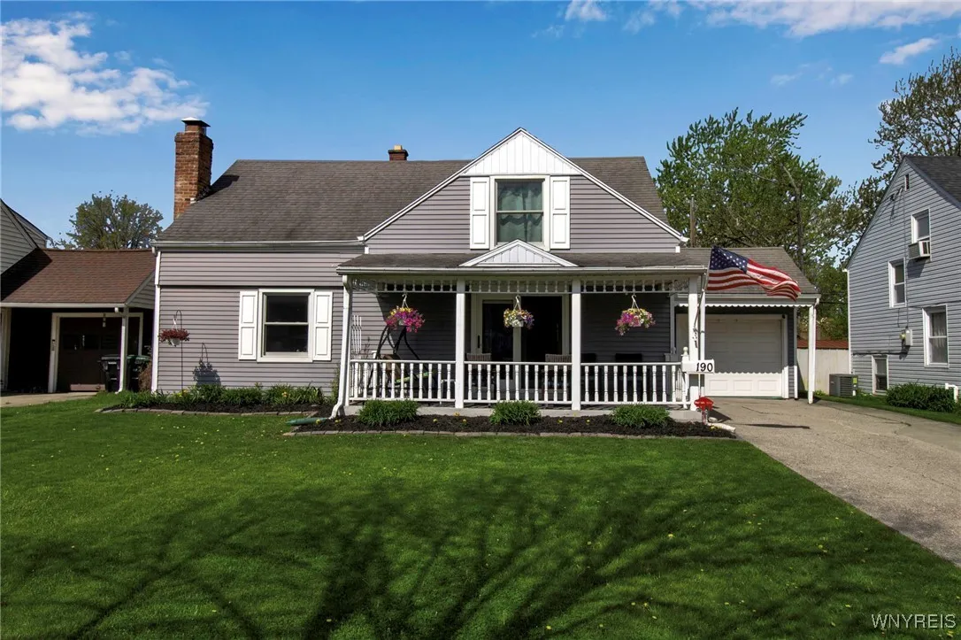 190 Conant Drive, Tonawanda-town, New York 14223, Tonawanda, New York 14223, 3 Bedrooms Bedrooms, 7 Rooms Rooms,2 BathroomsBathrooms,Residential,Closed,190 Conant Drive, Tonawanda-town, New York 14223,0,B1605930