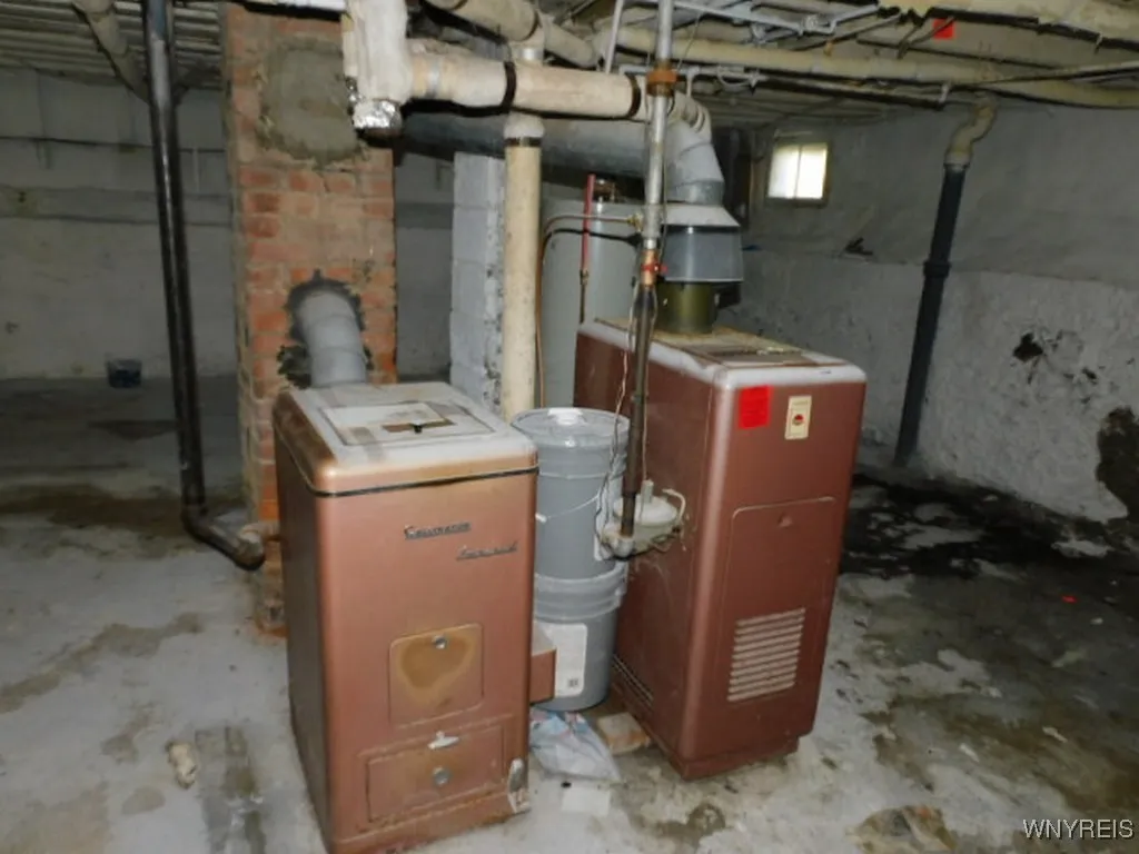 26 Robinson Street, Hanover, New York 14136, Hanover, New York 14136, 4 Bedrooms Bedrooms, 8 Rooms Rooms,1 BathroomBathrooms,Residential,Closed,26 Robinson Street, Hanover, New York 14136,0,B1606387