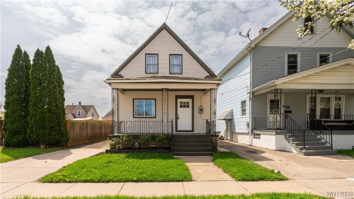 78 Fuller Street, Buffalo, New York 14207, Buffalo, New York 14207, 4 Bedrooms Bedrooms, 10 Rooms Rooms,1 BathroomBathrooms,Residential,Closed,78 Fuller Street, Buffalo, New York 14207,0,B1606025