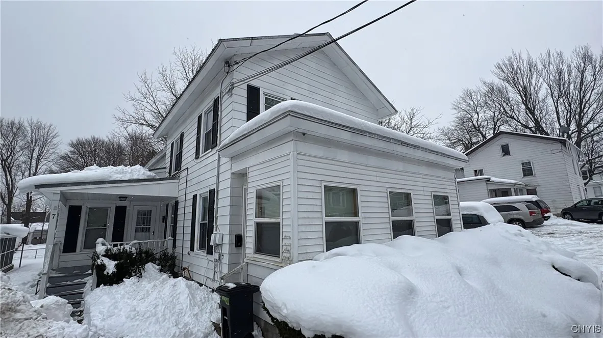 7 South 4th Street, Fulton, New York 13069, Fulton, New York 13069, 3 Bedrooms Bedrooms, ,4 BathroomsBathrooms,Residential,Closed,7 South 4th Street, Fulton, New York 13069,0,S1605905