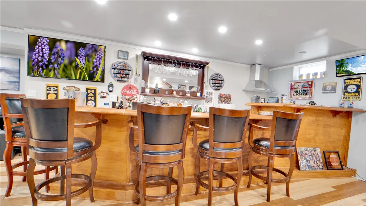 Man/Woman Cave with Handsomely built Bar