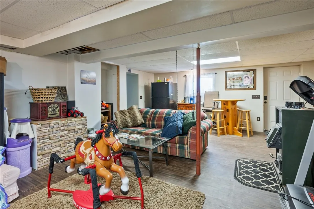 637 Hahnel Road, Varick, New York 14541, Varick, New York 14541, 3 Bedrooms Bedrooms, 11 Rooms Rooms,2 BathroomsBathrooms,Residential,For Sale,637 Hahnel Road, Varick, New York 14541,R1604346