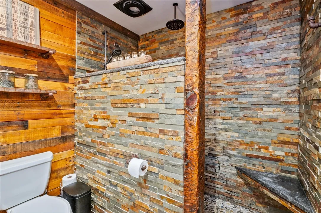 637 Hahnel Road, Varick, New York 14541, Varick, New York 14541, 3 Bedrooms Bedrooms, 11 Rooms Rooms,2 BathroomsBathrooms,Residential,For Sale,637 Hahnel Road, Varick, New York 14541,R1604346
