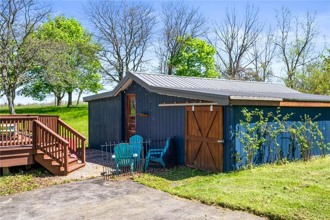 637 Hahnel Road, Varick, New York 14541, Varick, New York 14541, 3 Bedrooms Bedrooms, 11 Rooms Rooms,2 BathroomsBathrooms,Residential,For Sale,637 Hahnel Road, Varick, New York 14541,R1604346