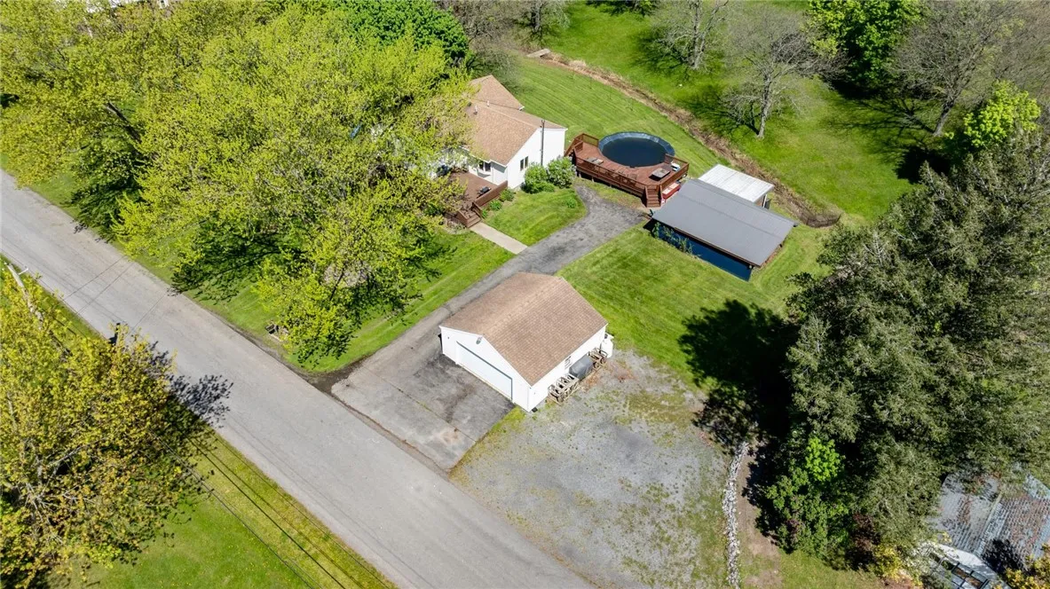 637 Hahnel Road, Varick, New York 14541, Varick, New York 14541, 3 Bedrooms Bedrooms, 11 Rooms Rooms,2 BathroomsBathrooms,Residential,For Sale,637 Hahnel Road, Varick, New York 14541,R1604346