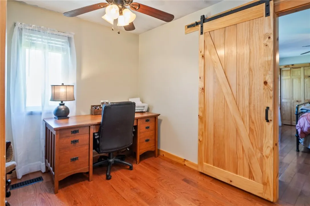 637 Hahnel Road, Varick, New York 14541, Varick, New York 14541, 3 Bedrooms Bedrooms, 11 Rooms Rooms,2 BathroomsBathrooms,Residential,For Sale,637 Hahnel Road, Varick, New York 14541,R1604346
