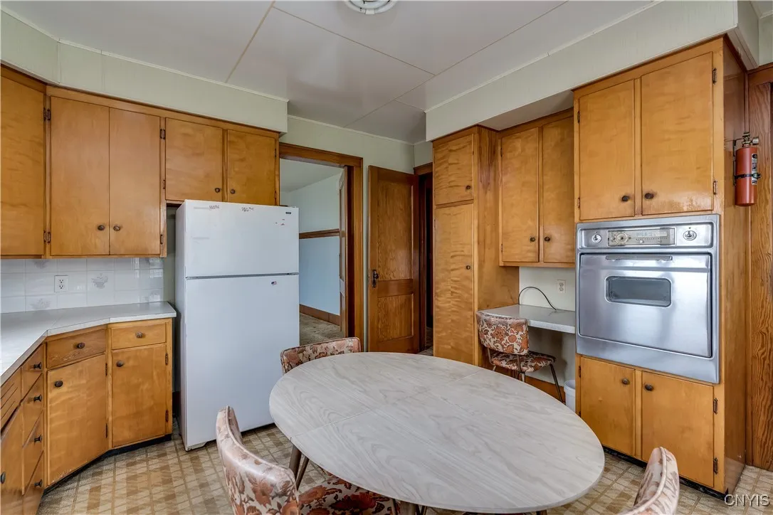 9898 State Route 812, Croghan, New York 13327, Croghan, New York 13327, 3 Bedrooms Bedrooms, 7 Rooms Rooms,1 BathroomBathrooms,Residential,Closed,9898 State Route 812, Croghan, New York 13327,0,S1606178