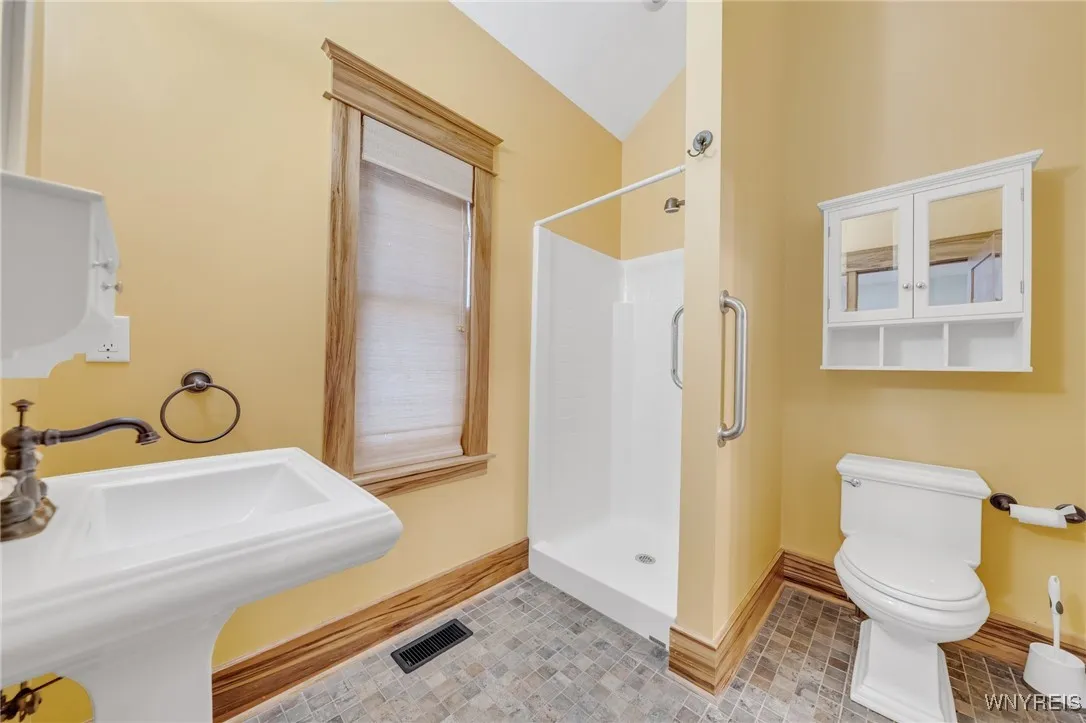 148 Mullen Street, Tonawanda-city, New York 14150, Tonawanda, New York 14150, 5 Bedrooms Bedrooms, 11 Rooms Rooms,4 BathroomsBathrooms,Residential,Closed,148 Mullen Street, Tonawanda-city, New York 14150,0,B1606504