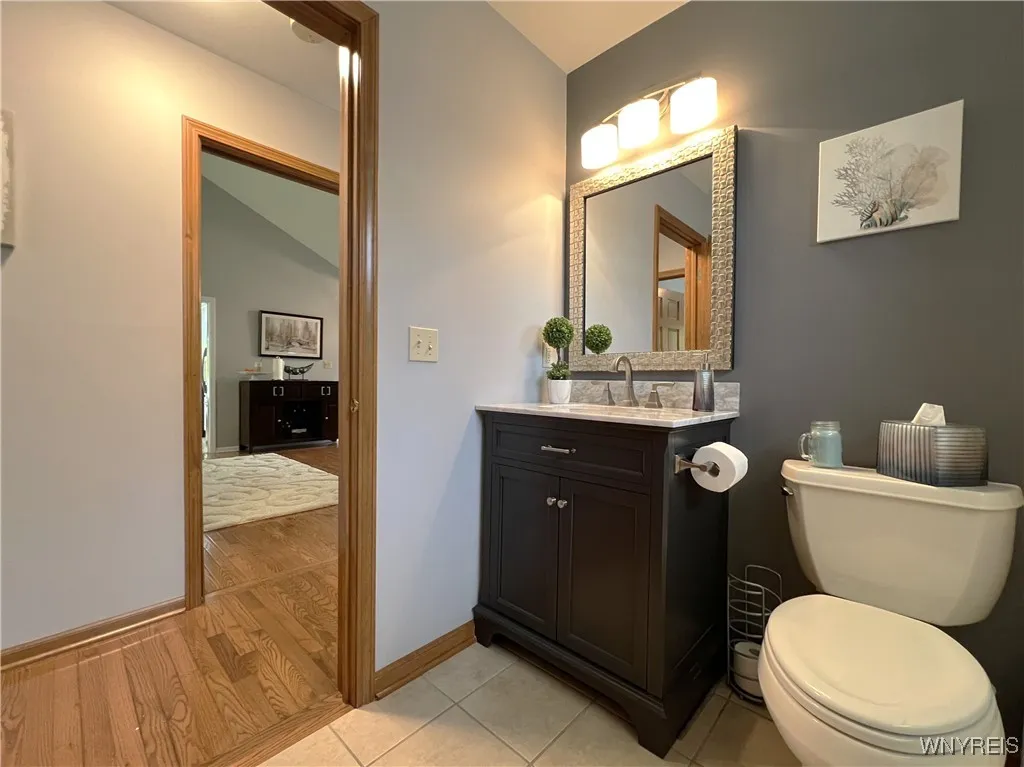 13272 Maple Ridge, Alden, New York 14004, Alden, New York 14004, 3 Bedrooms Bedrooms, 9 Rooms Rooms,2 BathroomsBathrooms,Residential,Closed,13272 Maple Ridge, Alden, New York 14004,B1606479