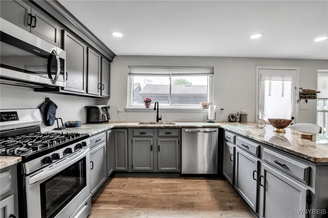 204 Wedgewood Drive, Amherst, New York 14221, Amherst, New York 14221, 2 Bedrooms Bedrooms, 6 Rooms Rooms,2 BathroomsBathrooms,Residential,Closed,204 Wedgewood Drive, Amherst, New York 14221,B1606061