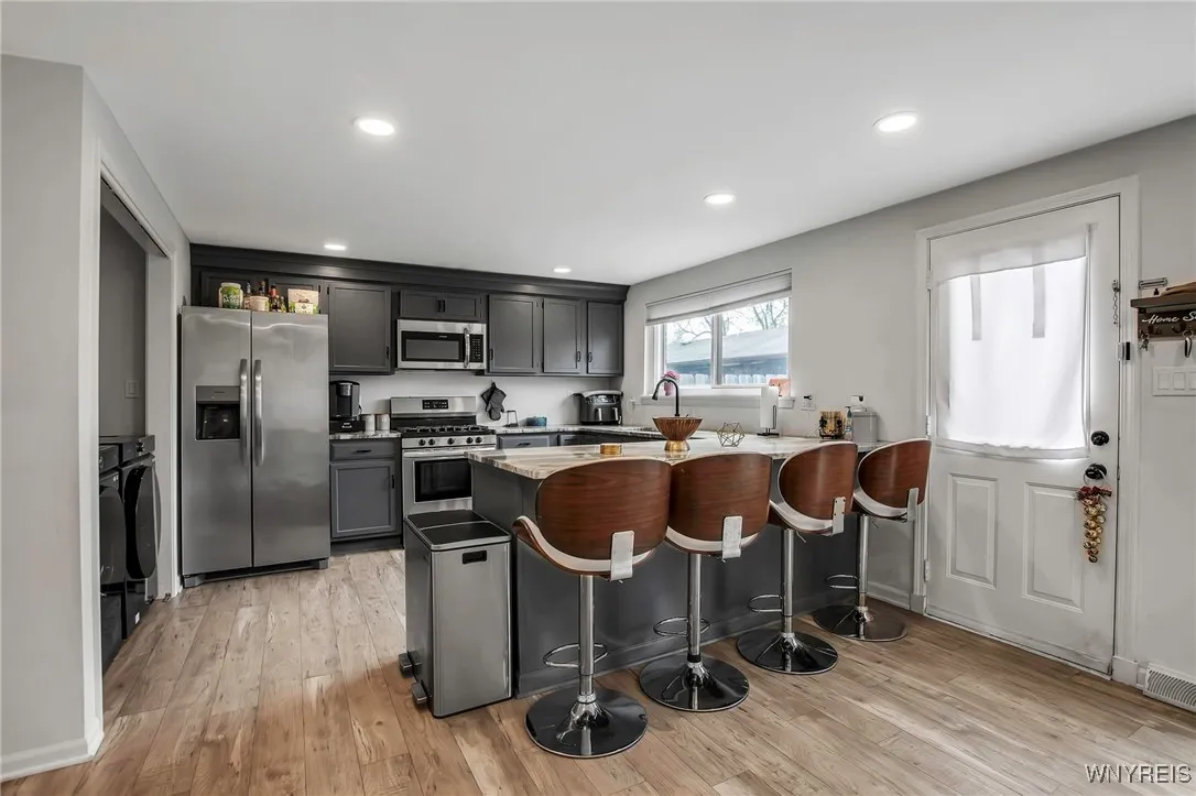204 Wedgewood Drive, Amherst, New York 14221, Amherst, New York 14221, 2 Bedrooms Bedrooms, 6 Rooms Rooms,2 BathroomsBathrooms,Residential,Closed,204 Wedgewood Drive, Amherst, New York 14221,B1606061