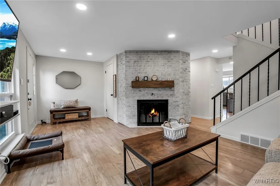 204 Wedgewood Drive, Amherst, New York 14221, Amherst, New York 14221, 2 Bedrooms Bedrooms, 6 Rooms Rooms,2 BathroomsBathrooms,Residential,Closed,204 Wedgewood Drive, Amherst, New York 14221,B1606061
