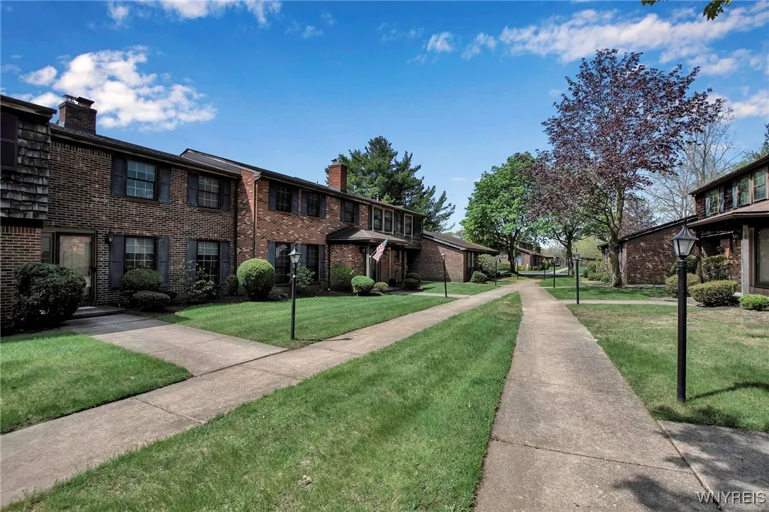 204 Wedgewood Drive, Amherst, New York 14221, Amherst, New York 14221, 2 Bedrooms Bedrooms, 6 Rooms Rooms,2 BathroomsBathrooms,Residential,Closed,204 Wedgewood Drive, Amherst, New York 14221,B1606061
