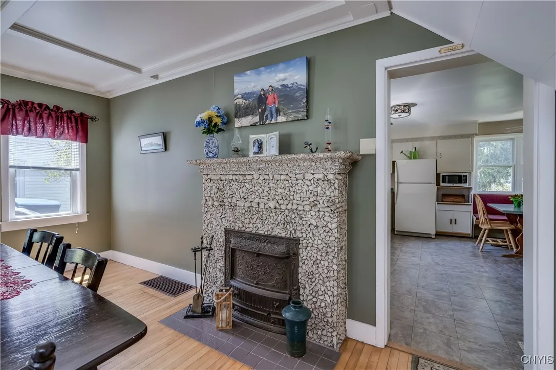 13 High Street, Alexandria, New York 13607, Alexandria, New York 13607, 3 Bedrooms Bedrooms, 6 Rooms Rooms,1 BathroomBathrooms,Residential,Closed,13 High Street, Alexandria, New York 13607,S1606372