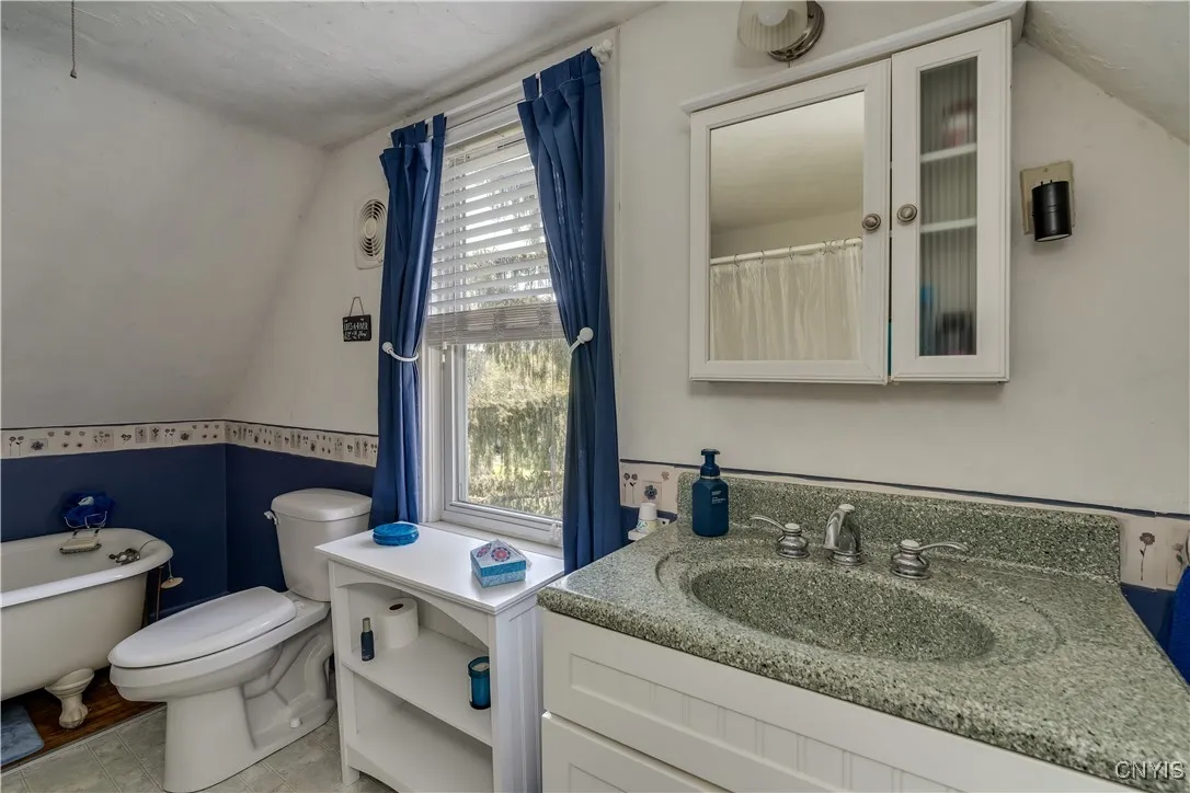 13 High Street, Alexandria, New York 13607, Alexandria, New York 13607, 3 Bedrooms Bedrooms, 6 Rooms Rooms,1 BathroomBathrooms,Residential,Closed,13 High Street, Alexandria, New York 13607,S1606372