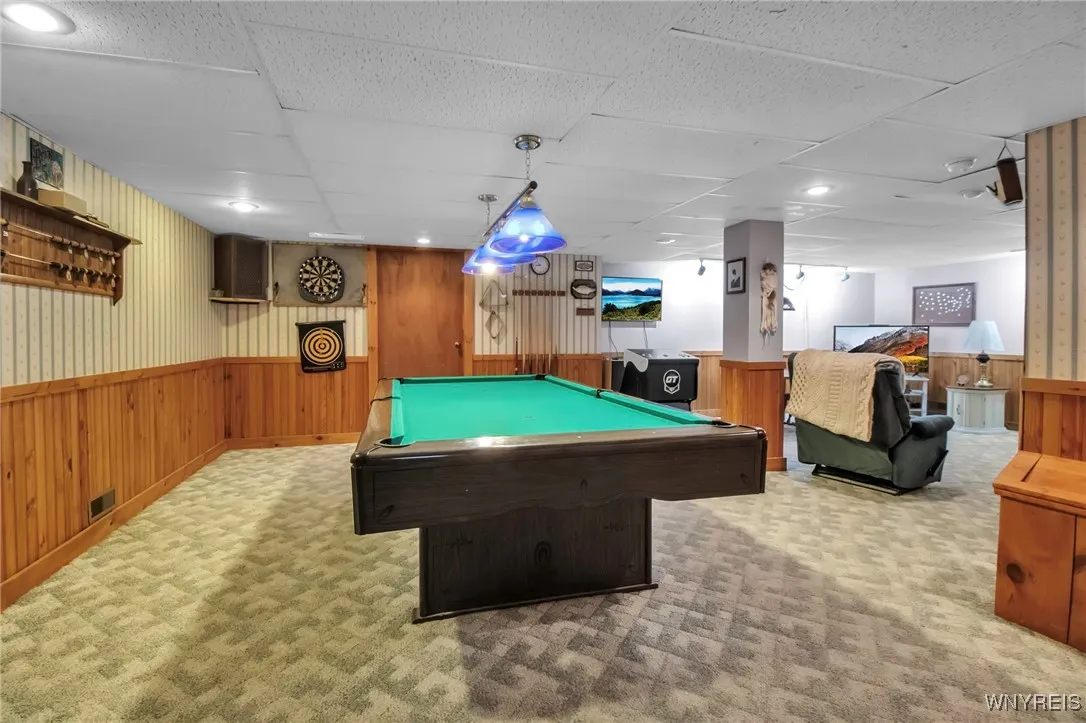5263 Oakwood Drive, Pendleton, New York 14120, Pendleton, New York 14120, 4 Bedrooms Bedrooms, 11 Rooms Rooms,2 BathroomsBathrooms,Residential,Closed,5263 Oakwood Drive, Pendleton, New York 14120,B1606203