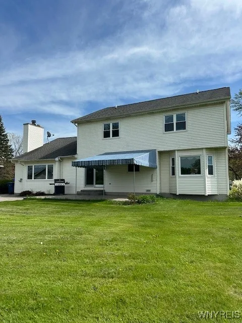 Rear patio with awning