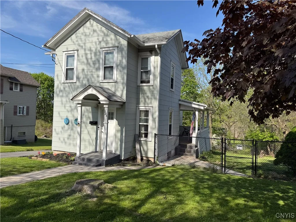 238 State Street, Auburn, New York 13021, Auburn, New York 13021, 3 Bedrooms Bedrooms, 3 Rooms Rooms,1 BathroomBathrooms,Residential,Closed,238 State Street, Auburn, New York 13021,S1606451