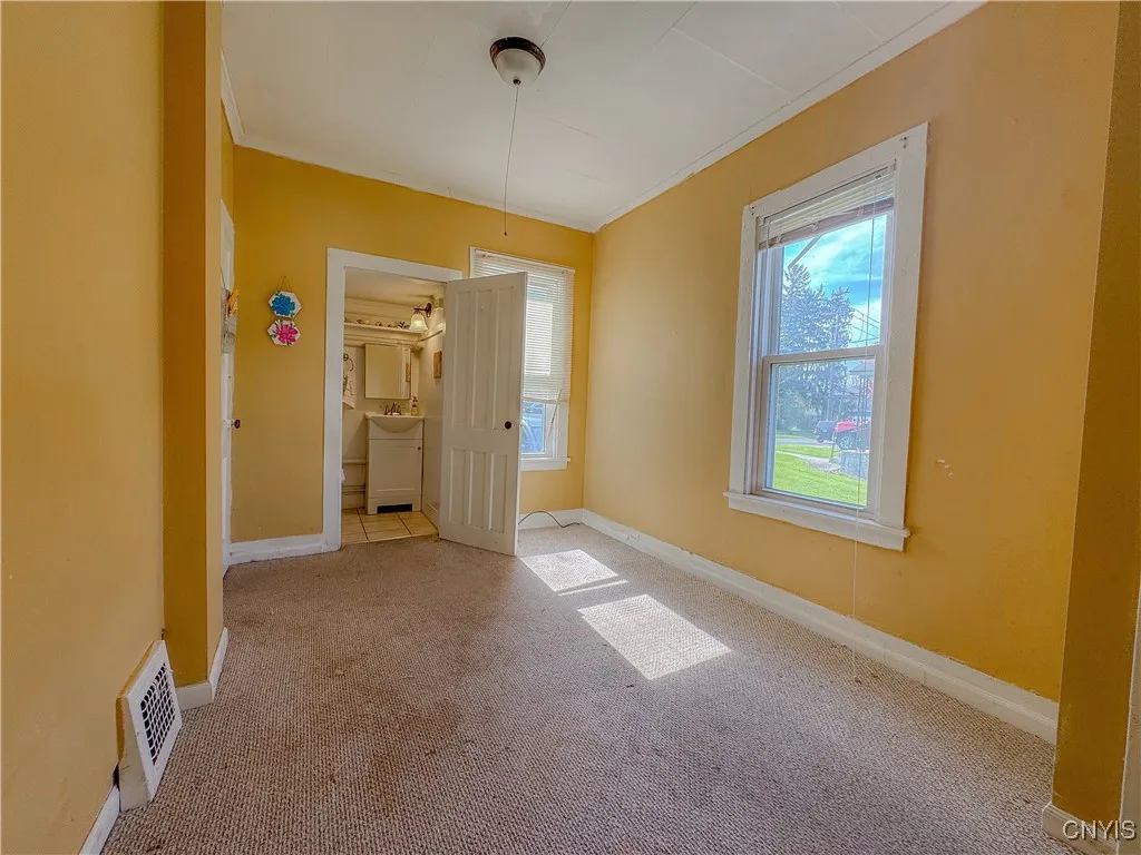 238 State Street, Auburn, New York 13021, Auburn, New York 13021, 3 Bedrooms Bedrooms, 3 Rooms Rooms,1 BathroomBathrooms,Residential,Closed,238 State Street, Auburn, New York 13021,S1606451