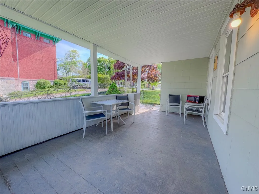 238 State Street, Auburn, New York 13021, Auburn, New York 13021, 3 Bedrooms Bedrooms, 3 Rooms Rooms,1 BathroomBathrooms,Residential,Closed,238 State Street, Auburn, New York 13021,S1606451