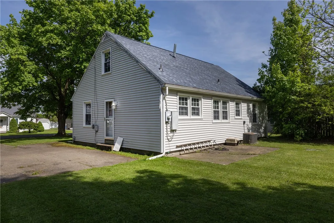 71 Dalrymple Avenue, Southport, New York 14871, Southport, New York 14871, 1 Bedroom Bedrooms, 6 Rooms Rooms,1 BathroomBathrooms,Residential,Closed,71 Dalrymple Avenue, Southport, New York 14871,R1606571
