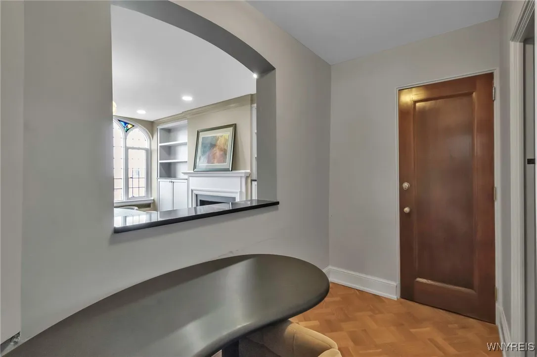 800 West Ferry Street 9d, Buffalo, New York 14222, Buffalo, New York 14222, 2 Bedrooms Bedrooms, 5 Rooms Rooms,2 BathroomsBathrooms,Residential,Closed,800 West Ferry Street 9d, Buffalo, New York 14222,0,B1606442