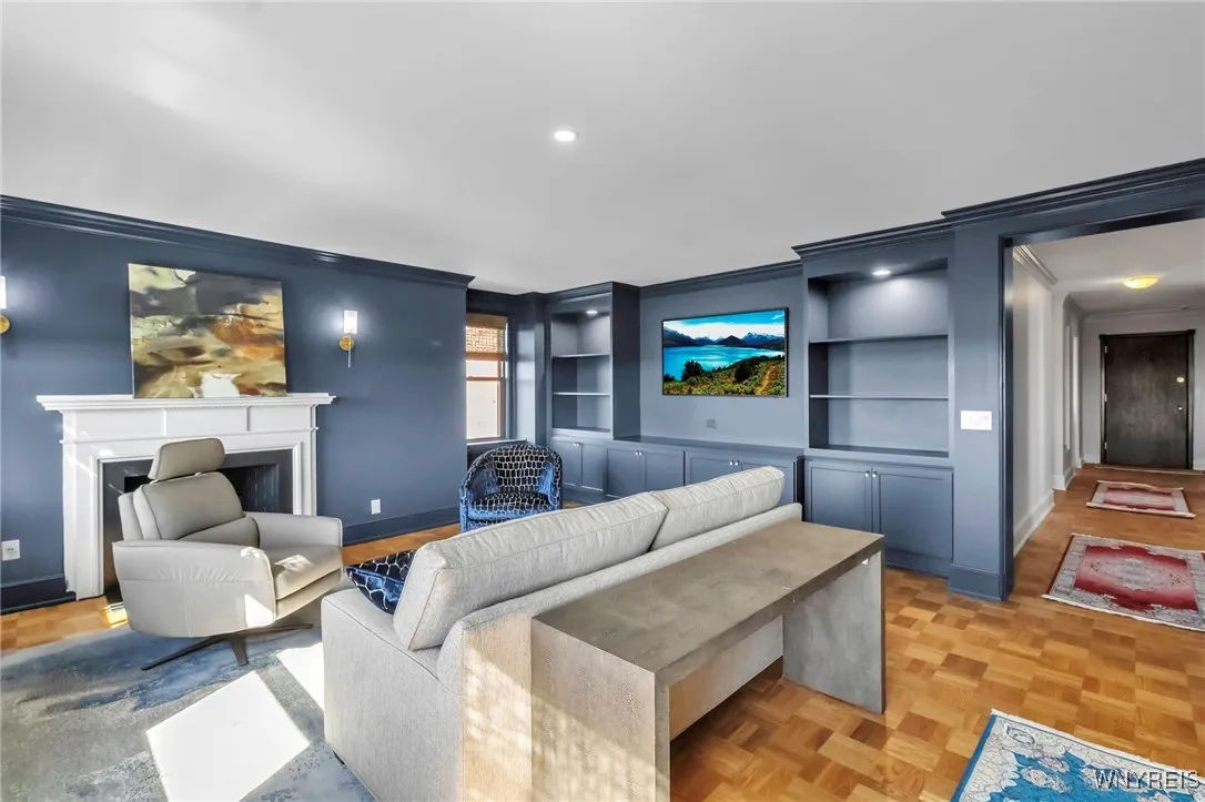 800 West Ferry Street 9d, Buffalo, New York 14222, Buffalo, New York 14222, 2 Bedrooms Bedrooms, 5 Rooms Rooms,2 BathroomsBathrooms,Residential,Closed,800 West Ferry Street 9d, Buffalo, New York 14222,0,B1606442