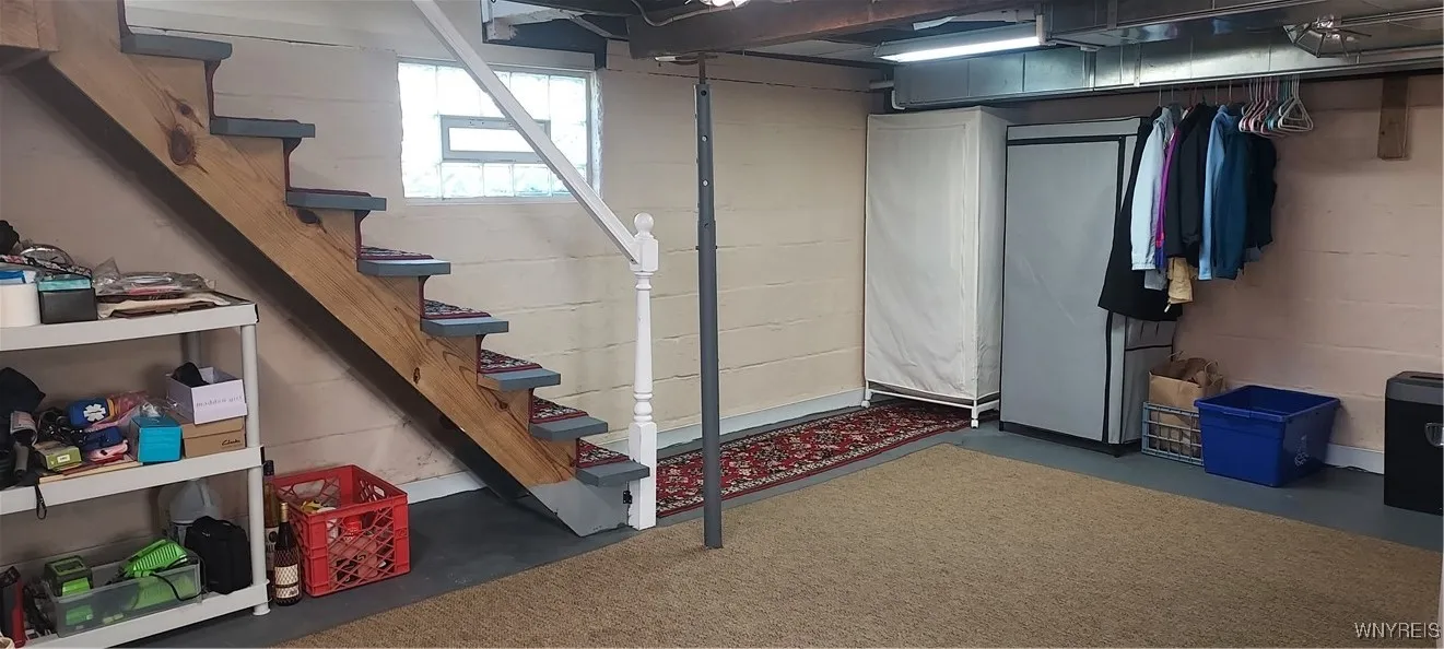 Full Basement, carpeted