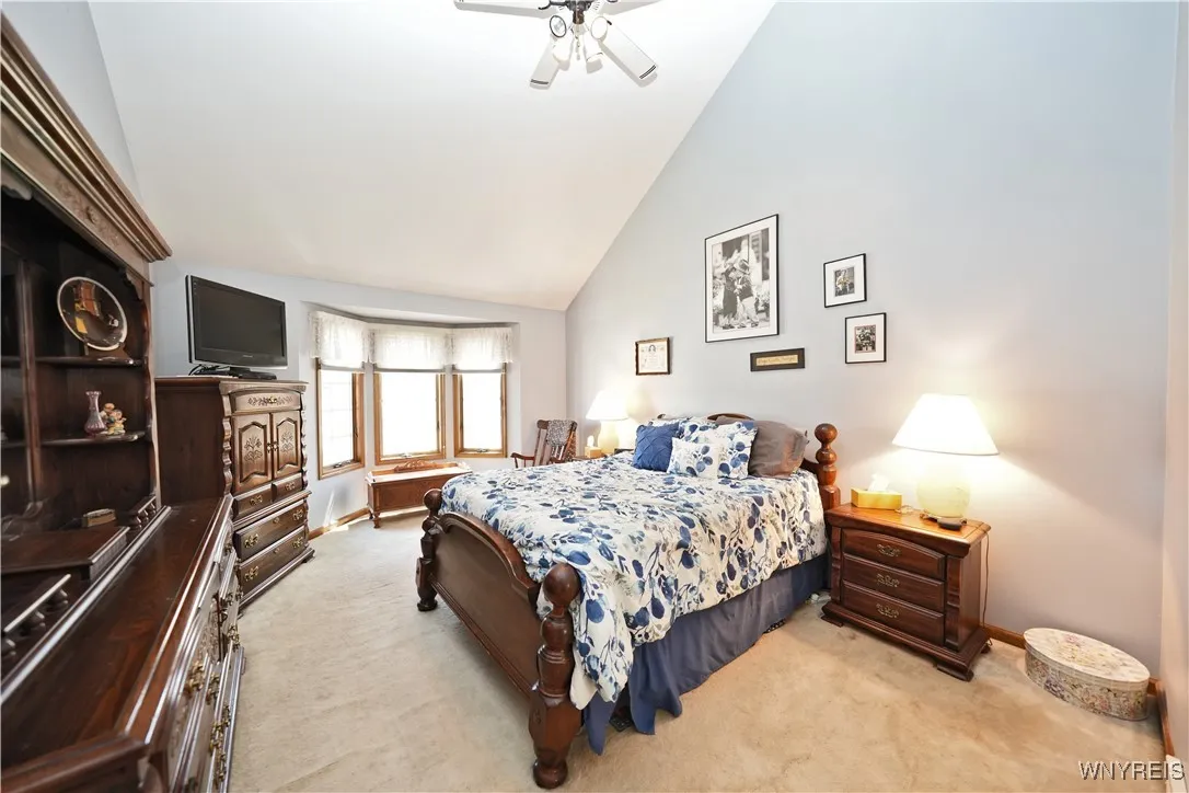 92 Summershade Court, Amherst, New York 14051, Amherst, New York 14051, 4 Bedrooms Bedrooms, 9 Rooms Rooms,2 BathroomsBathrooms,Residential,Closed,92 Summershade Court, Amherst, New York 14051,0,B1606368