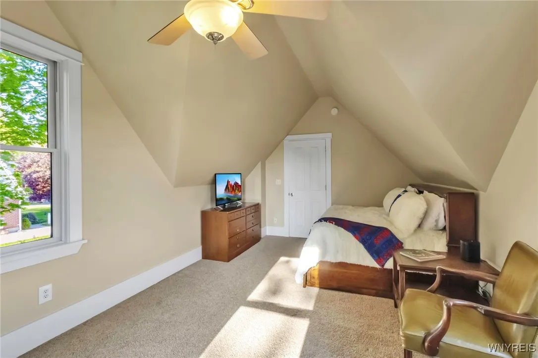 260 South Grove Street, Aurora, New York 14052, Aurora, New York 14052, 4 Bedrooms Bedrooms, 8 Rooms Rooms,2 BathroomsBathrooms,Residential,Closed,260 South Grove Street, Aurora, New York 14052,0,B1606390