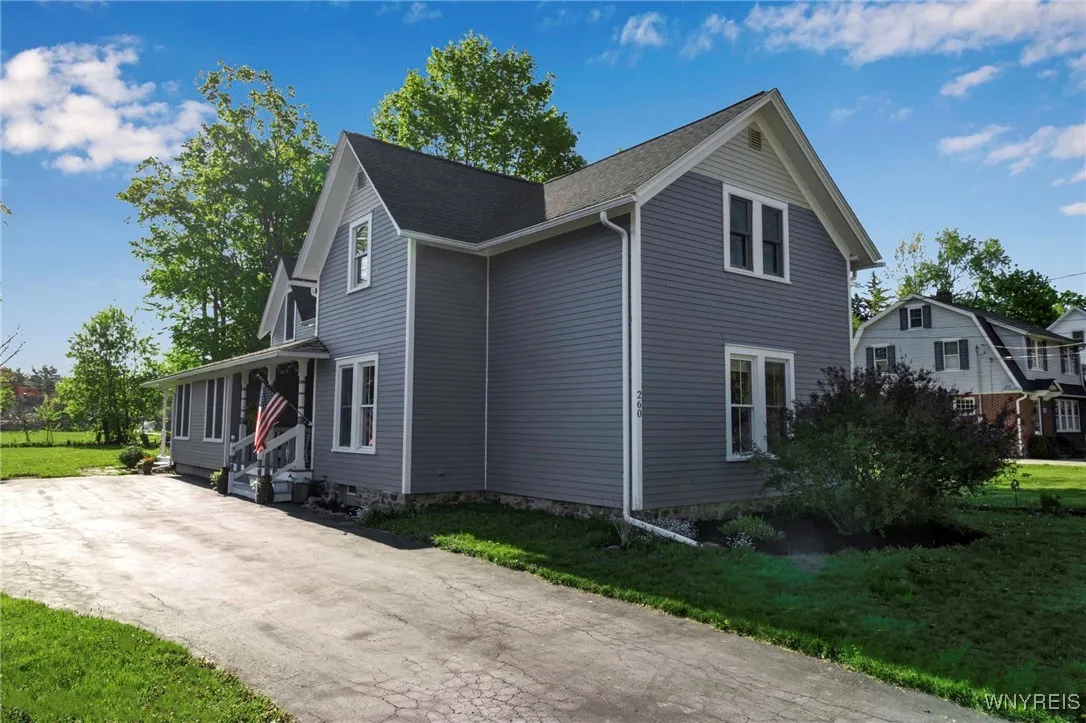 260 South Grove Street, Aurora, New York 14052, Aurora, New York 14052, 4 Bedrooms Bedrooms, 8 Rooms Rooms,2 BathroomsBathrooms,Residential,Closed,260 South Grove Street, Aurora, New York 14052,0,B1606390