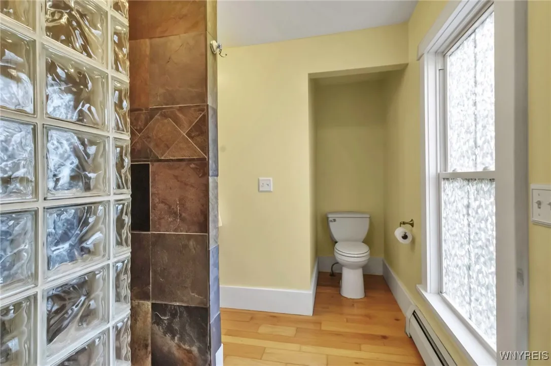 260 South Grove Street, Aurora, New York 14052, Aurora, New York 14052, 4 Bedrooms Bedrooms, 8 Rooms Rooms,2 BathroomsBathrooms,Residential,Closed,260 South Grove Street, Aurora, New York 14052,0,B1606390