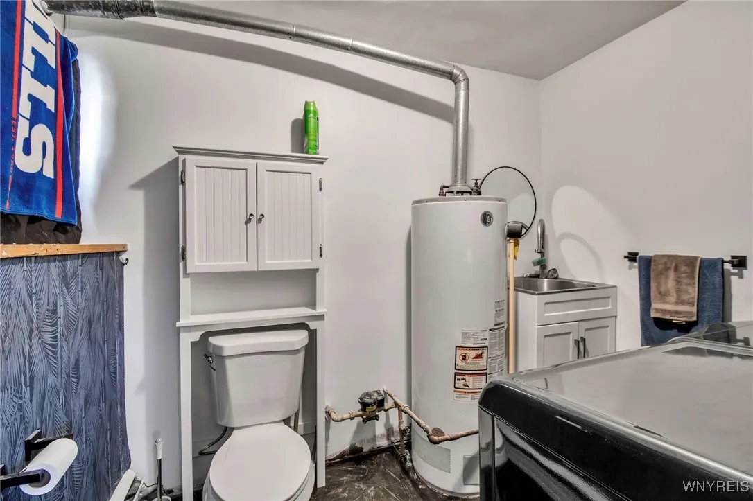 620 69th Street, Niagara Falls, New York 14304, Niagara Falls, New York 14304, 3 Bedrooms Bedrooms, 6 Rooms Rooms,1 BathroomBathrooms,Residential,Closed,620 69th Street, Niagara Falls, New York 14304,B1605579