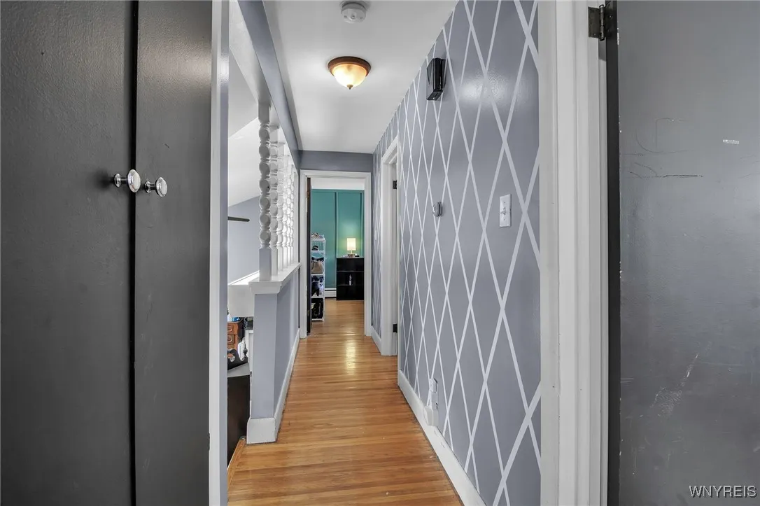 620 69th Street, Niagara Falls, New York 14304, Niagara Falls, New York 14304, 3 Bedrooms Bedrooms, 6 Rooms Rooms,1 BathroomBathrooms,Residential,Closed,620 69th Street, Niagara Falls, New York 14304,B1605579
