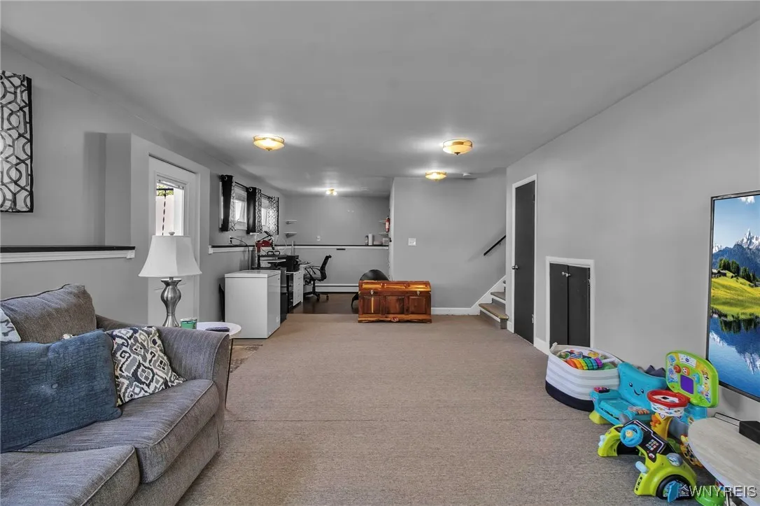 620 69th Street, Niagara Falls, New York 14304, Niagara Falls, New York 14304, 3 Bedrooms Bedrooms, 6 Rooms Rooms,1 BathroomBathrooms,Residential,Closed,620 69th Street, Niagara Falls, New York 14304,B1605579