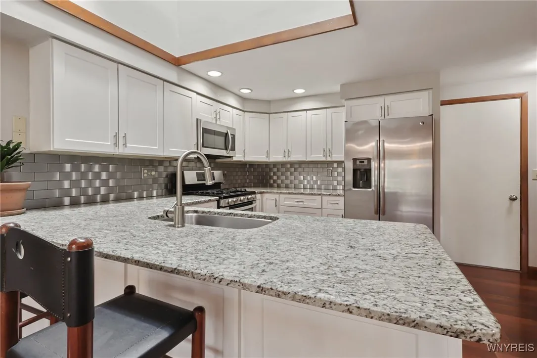 88 Breezewood, Amherst, New York 14051, Amherst, New York 14051, 3 Bedrooms Bedrooms, 6 Rooms Rooms,2 BathroomsBathrooms,Residential,For Sale,88 Breezewood, Amherst, New York 14051,B1606558