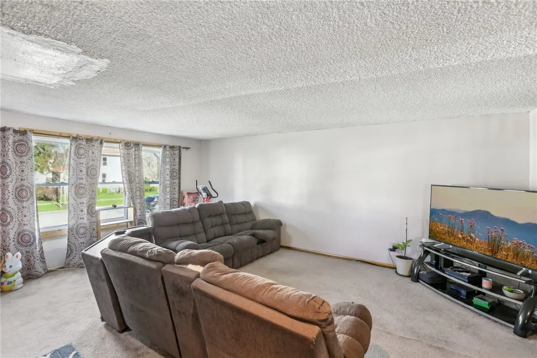 136 Summit Street, Batavia-city, New York 14020, Batavia City, New York 14020, 4 Bedrooms Bedrooms, 7 Rooms Rooms,1 BathroomBathrooms,Residential,For Sale,136 Summit Street, Batavia-city, New York 14020,0,R1606303