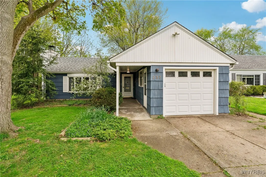 237 Hirschfield Drive, Amherst, New York 14221, Amherst, New York 14221, 3 Bedrooms Bedrooms, 6 Rooms Rooms,1 BathroomBathrooms,Residential,Closed,237 Hirschfield Drive, Amherst, New York 14221,0,B1606295