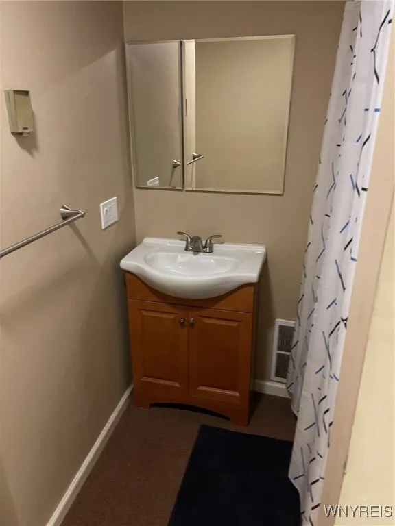 1068 Meiser Road, Alabama, New York 14036, Alabama, New York 14036, 1 Bedroom Bedrooms, 5 Rooms Rooms,1 BathroomBathrooms,Residential,Closed,1068 Meiser Road, Alabama, New York 14036,B1604378