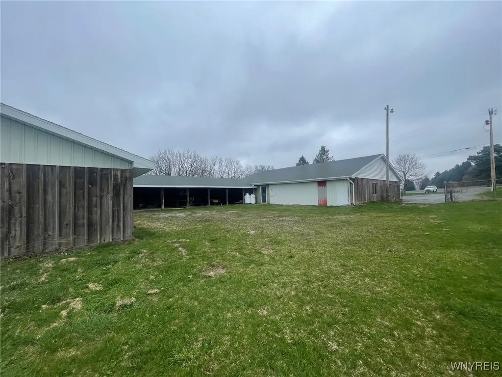 1068 Meiser Road, Alabama, New York 14036, Alabama, New York 14036, 1 Bedroom Bedrooms, 5 Rooms Rooms,1 BathroomBathrooms,Residential,Closed,1068 Meiser Road, Alabama, New York 14036,B1604378