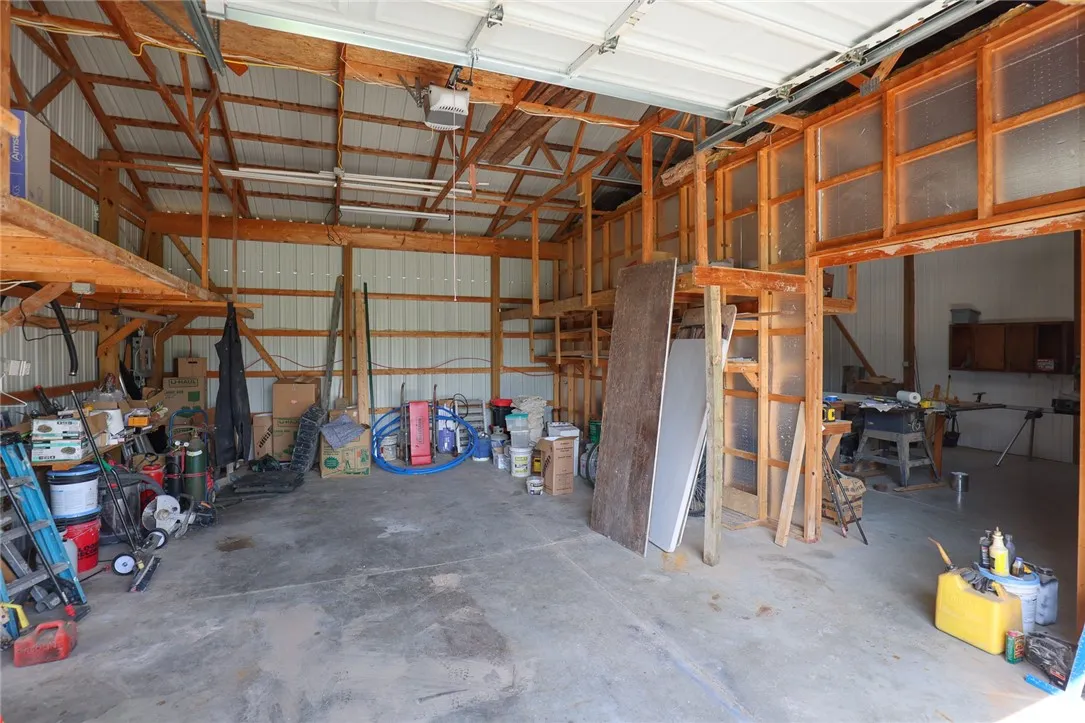 6514 State Route 5 And 20, East Bloomfield, New Yo, East Bloomfield, New York 14469, 3 Bedrooms Bedrooms, 8 Rooms Rooms,2 BathroomsBathrooms,Residential,For Sale,6514 State Route 5 And 20, East Bloomfield, New Yo,0,R1606748