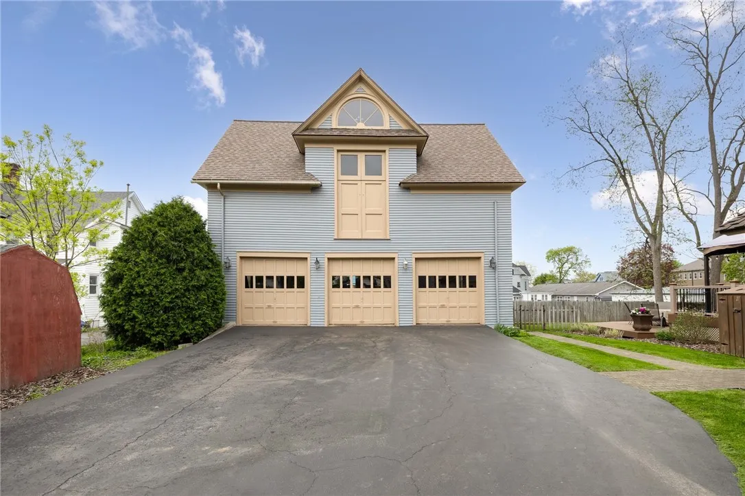 113 Franklin Street, Arcadia, New York 14513, Arcadia, New York 14513, 5 Bedrooms Bedrooms, 10 Rooms Rooms,2 BathroomsBathrooms,Residential,Closed,113 Franklin Street, Arcadia, New York 14513,0,R1605441