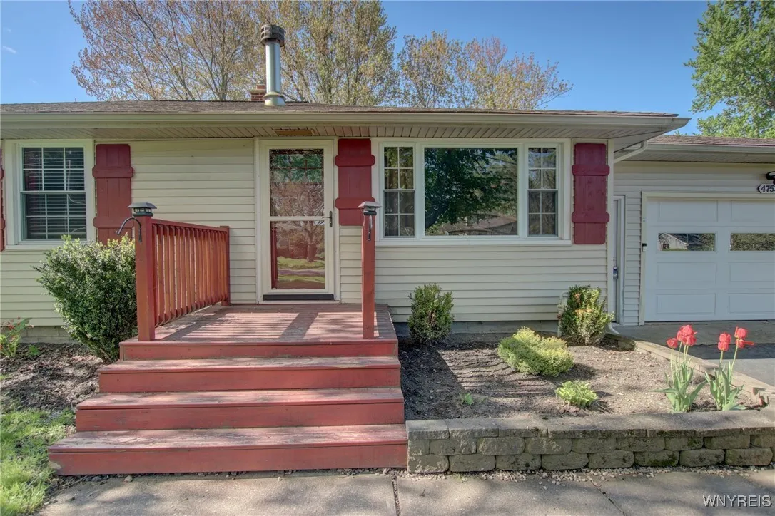 4757 Bussendorfer Road, Orchard Park, New York 141, Orchard Park, New York 14127, 3 Bedrooms Bedrooms, 6 Rooms Rooms,1 BathroomBathrooms,Residential,Closed,4757 Bussendorfer Road, Orchard Park, New York 141,0,B1604750