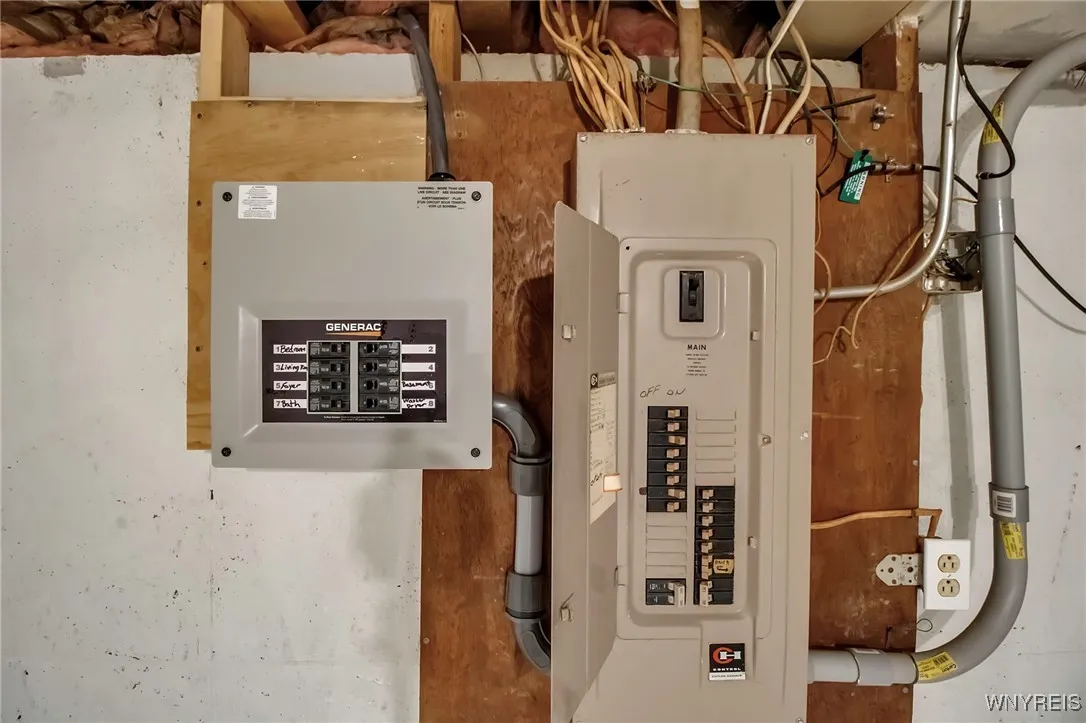 978 Quaker Road, Aurora, New York 14052, Aurora, New York 14052, 2 Bedrooms Bedrooms, 8 Rooms Rooms,1 BathroomBathrooms,Residential,Closed,978 Quaker Road, Aurora, New York 14052,0,B1606532