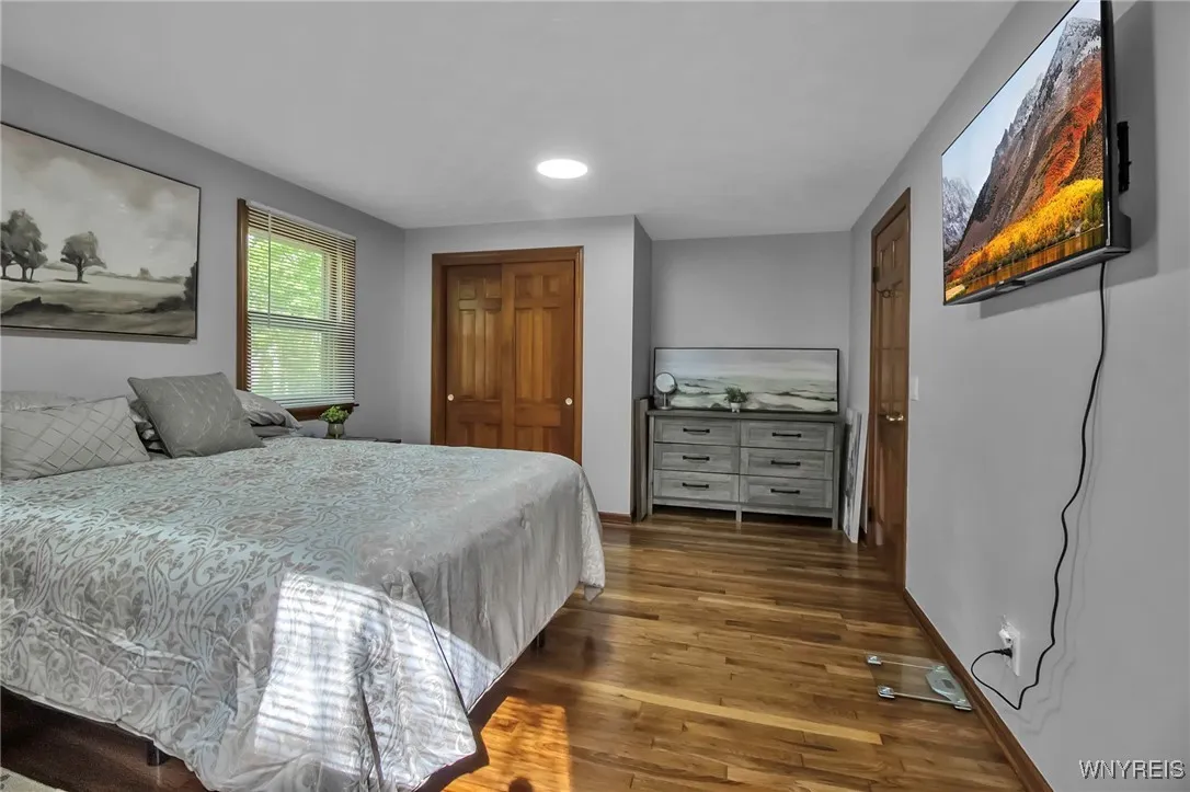 978 Quaker Road, Aurora, New York 14052, Aurora, New York 14052, 2 Bedrooms Bedrooms, 8 Rooms Rooms,1 BathroomBathrooms,Residential,Closed,978 Quaker Road, Aurora, New York 14052,0,B1606532