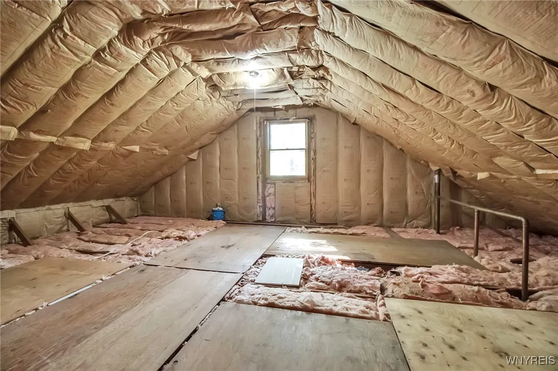 978 Quaker Road, Aurora, New York 14052, Aurora, New York 14052, 2 Bedrooms Bedrooms, 8 Rooms Rooms,1 BathroomBathrooms,Residential,Closed,978 Quaker Road, Aurora, New York 14052,0,B1606532