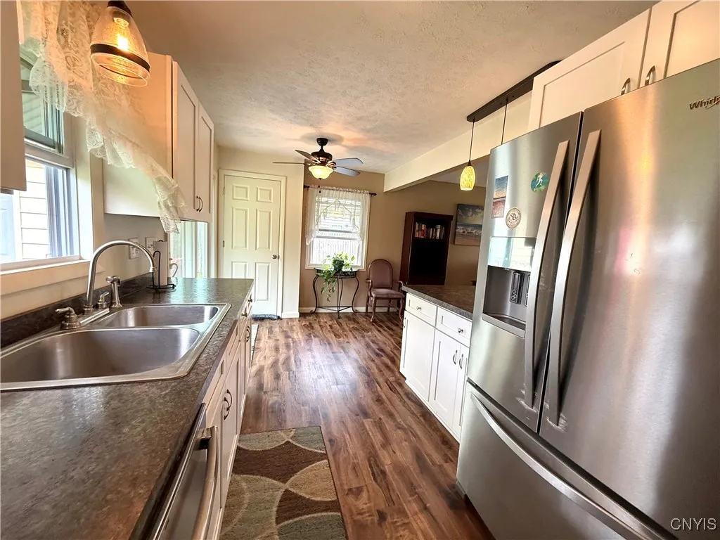 1004 West Thomas Street, Rome-inside, New York 134, Rome, New York 13440, 3 Bedrooms Bedrooms, 5 Rooms Rooms,1 BathroomBathrooms,Residential,Closed,1004 West Thomas Street, Rome-inside, New York 134,S1606889