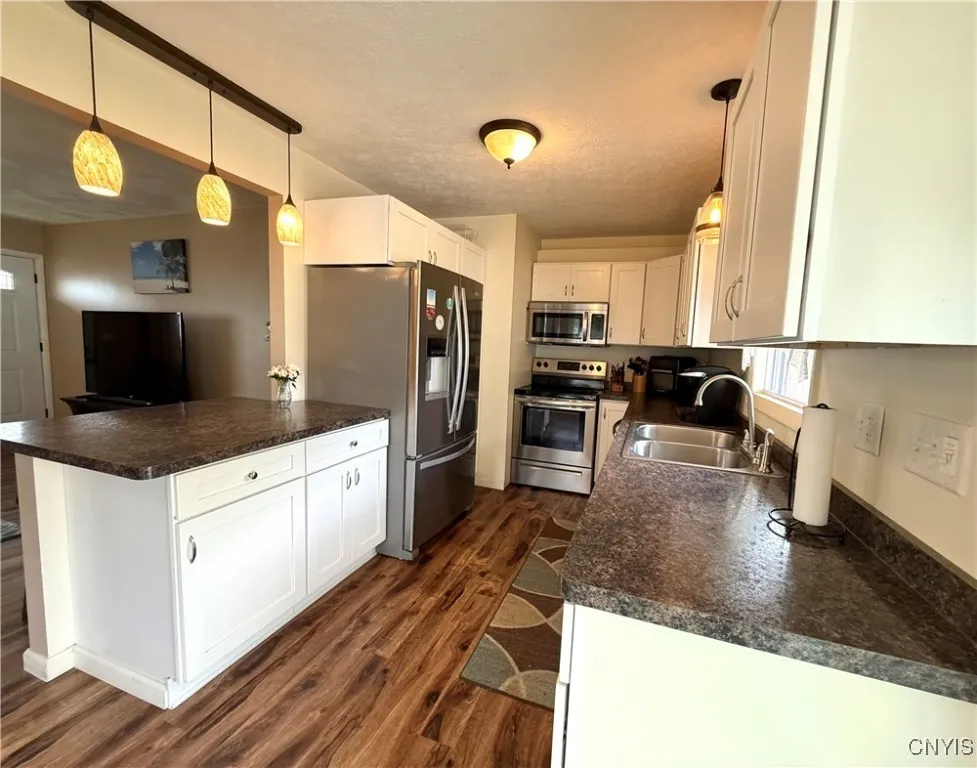 1004 West Thomas Street, Rome-inside, New York 134, Rome, New York 13440, 3 Bedrooms Bedrooms, 5 Rooms Rooms,1 BathroomBathrooms,Residential,Closed,1004 West Thomas Street, Rome-inside, New York 134,S1606889