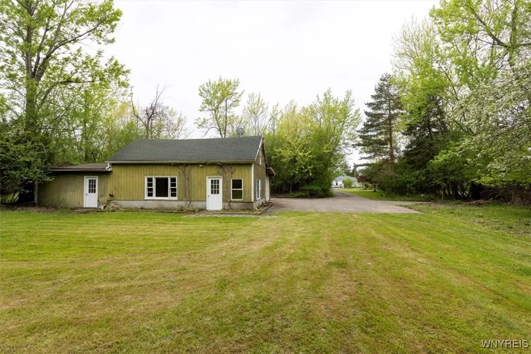 361 Getzville Road, Amherst, New York 14226, Amherst, New York 14226, 2 Bedrooms Bedrooms, 6 Rooms Rooms,2 BathroomsBathrooms,Residential,Closed,361 Getzville Road, Amherst, New York 14226,B1605212