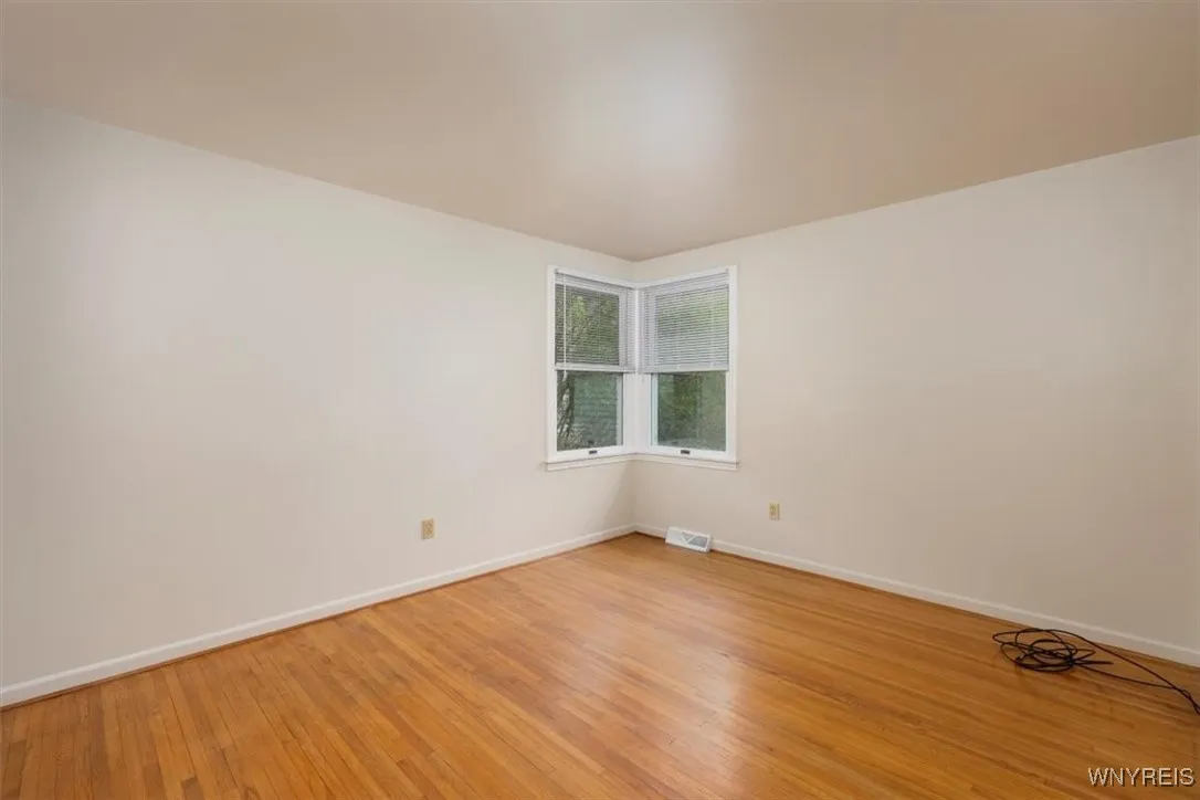 361 Getzville Road, Amherst, New York 14226, Amherst, New York 14226, 2 Bedrooms Bedrooms, 6 Rooms Rooms,2 BathroomsBathrooms,Residential,Closed,361 Getzville Road, Amherst, New York 14226,B1605212